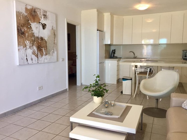 2 bed apartment for sale in Costa del Silencio