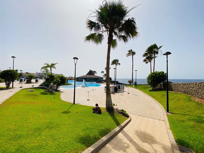 2 bed apartment for sale in Costa del Silencio