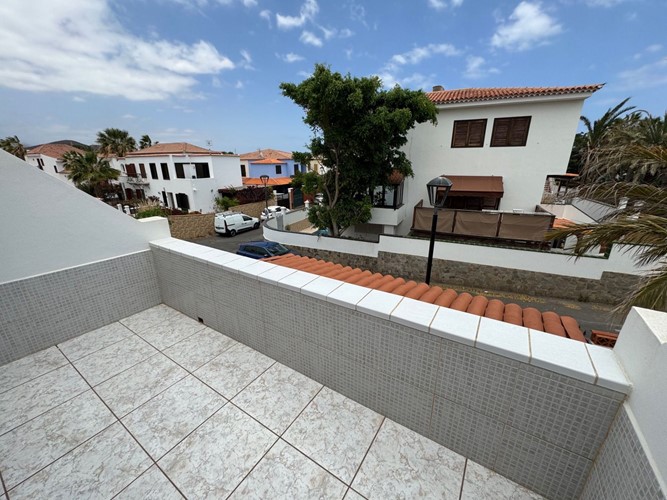 5 bed duplex for sale in Arico