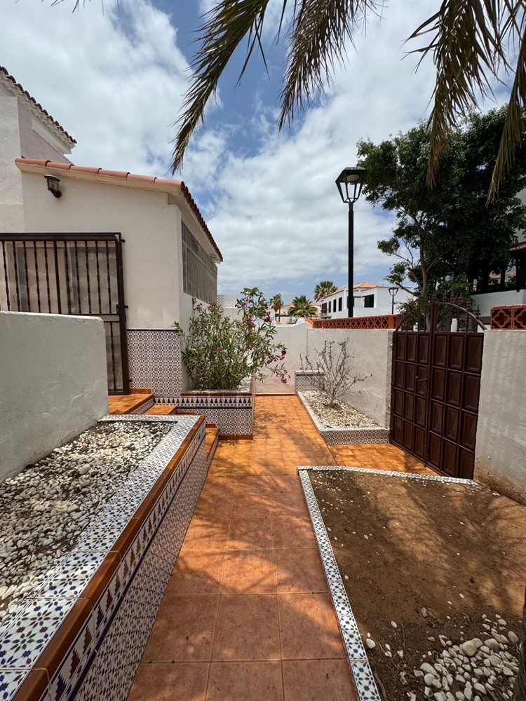 5 bed duplex for sale in Arico