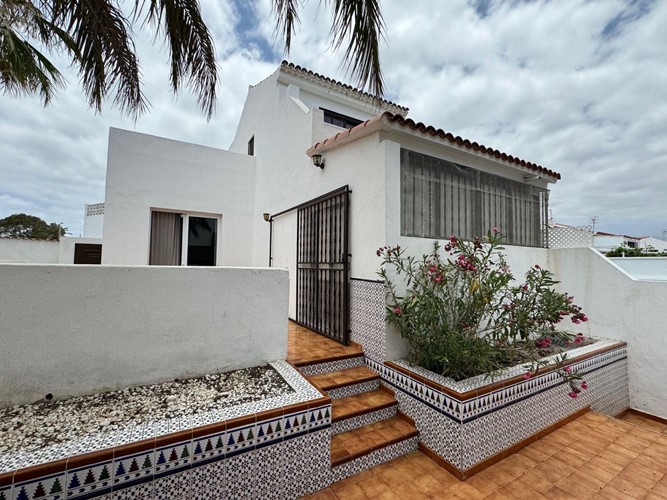 5 bed duplex for sale in Arico