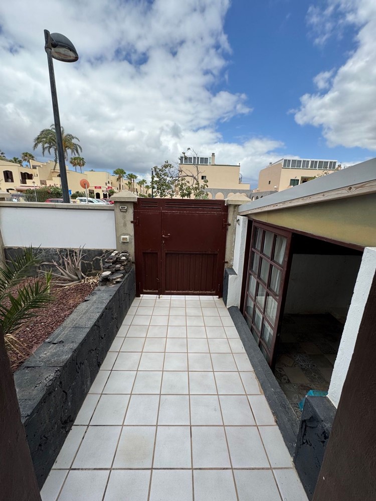 1 bed apartment for sale in Arona