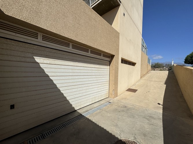Garage for sale in Costa del Silencio