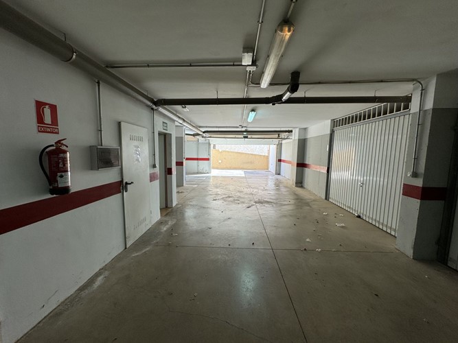 Garage for sale in Costa del Silencio