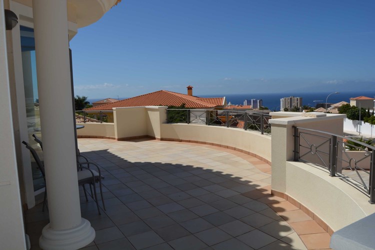 3 bed villa for sale in Playa Paraiso, Playa Paraiso