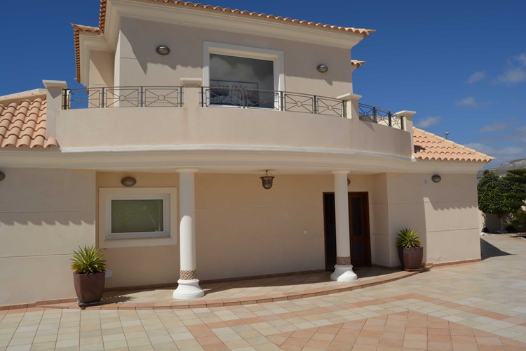 3 bed villa for sale in Playa Paraiso, Playa Paraiso