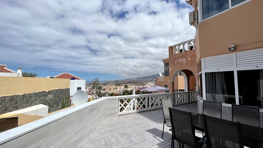 2 bed villa for sale in Ocean View, San Eugenio Alto