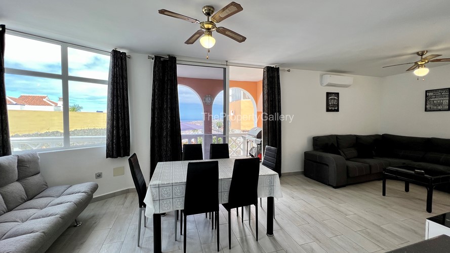 2 bed villa for sale in Ocean View, San Eugenio Alto