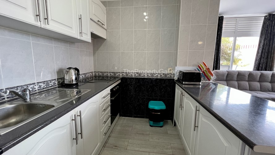 2 bed villa for sale in Ocean View, San Eugenio Alto