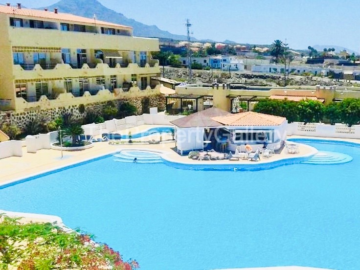 2 bed apartment for sale in Playa Paraiso, Playa Paraiso