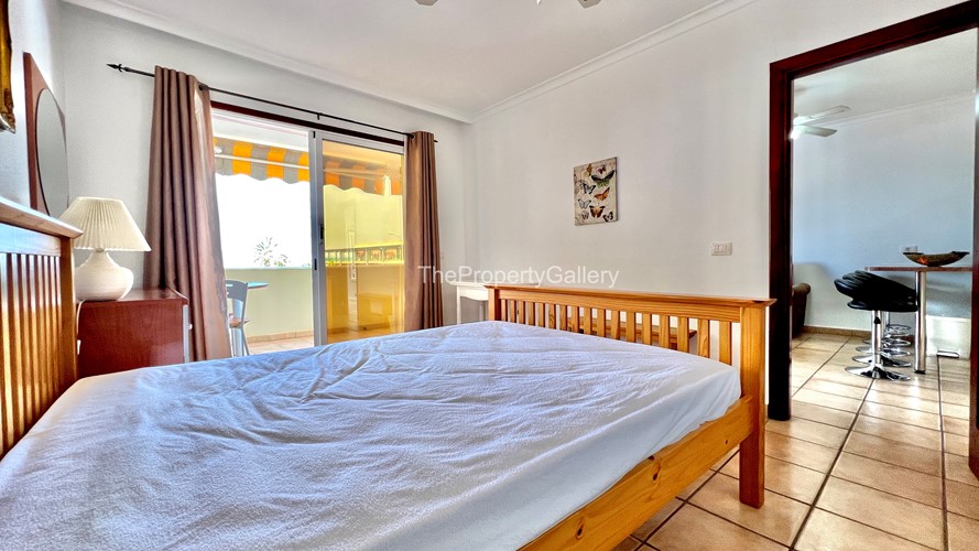 2 bed apartment for sale in Playa Paraiso, Playa Paraiso