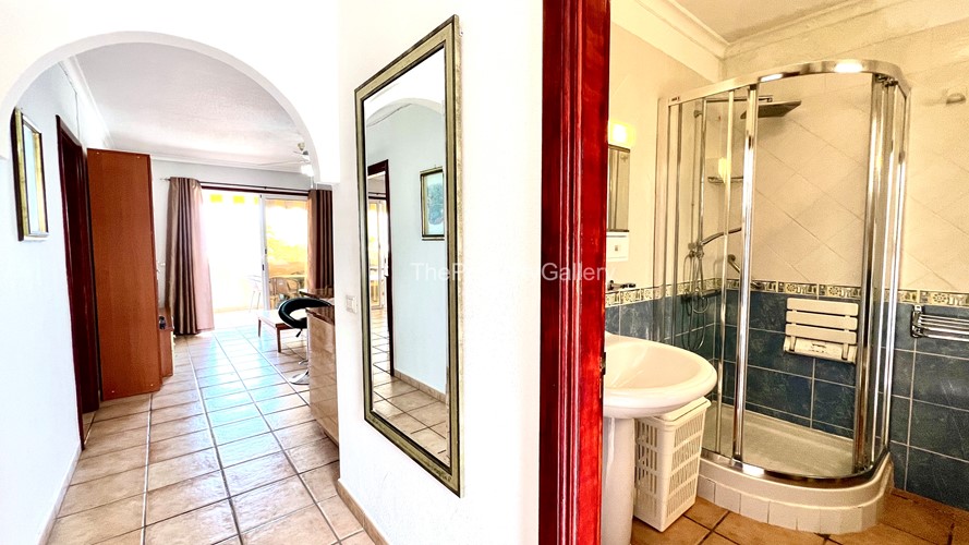 2 bed apartment for sale in Playa Paraiso, Playa Paraiso