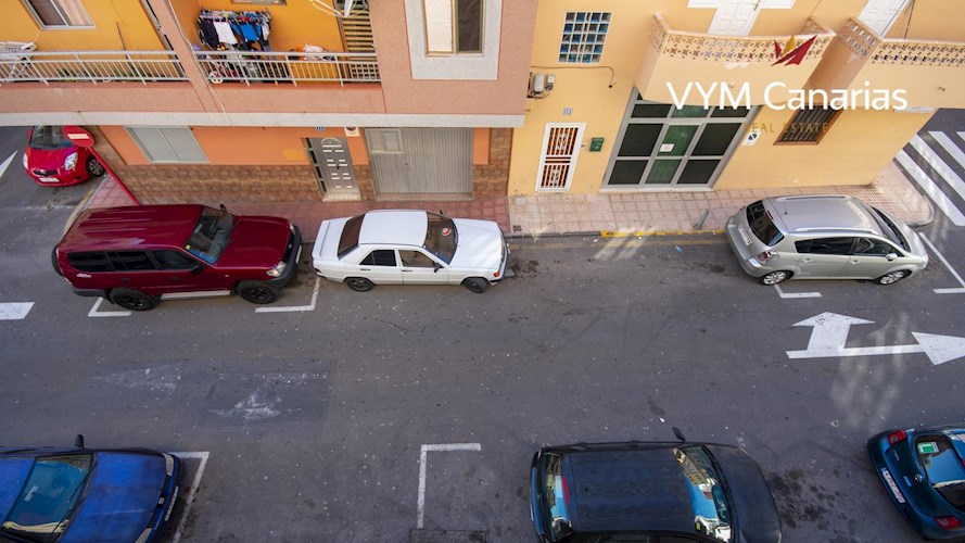 7 bed commercial property for sale in Arona