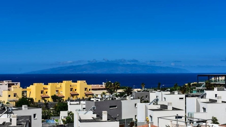 2 bed duplex for sale in Playa Paraiso