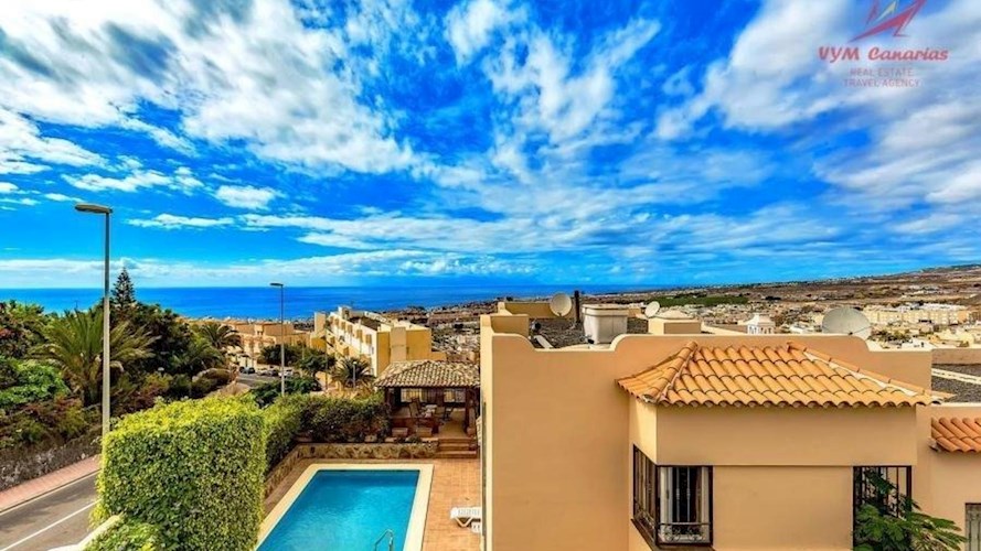 2 bed apartment for sale in Parque del Conde, El Madronal