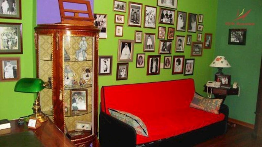 5 bed villa for sale in Parque de la Reina