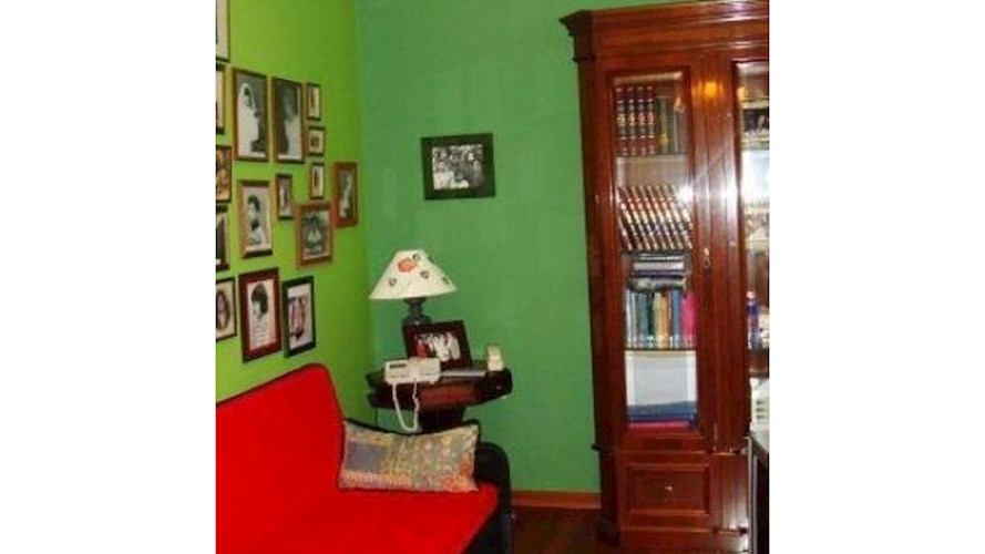 5 bed villa for sale in Parque de la Reina