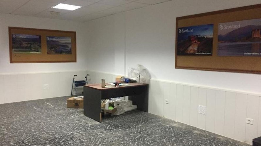 Empty Local for sale in Mirador del Sur I, Torviscas Alto