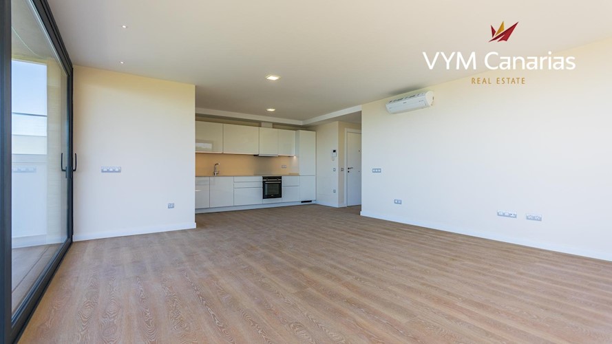 2 bed apartment for sale in Cuesta De La Villa