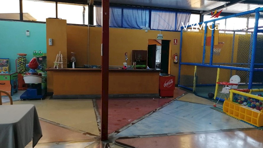 Commercial Property for sale in Buzanada