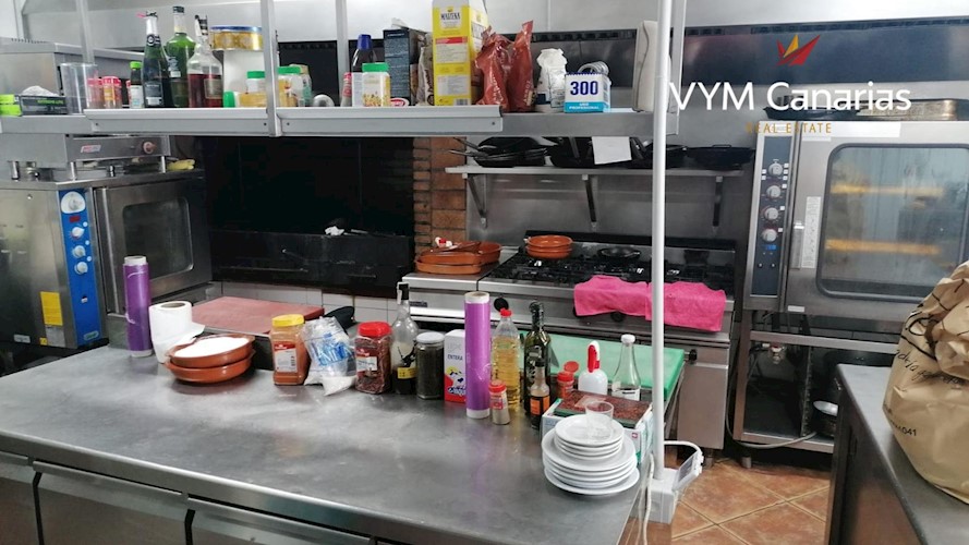 Commercial Property for sale in Buzanada