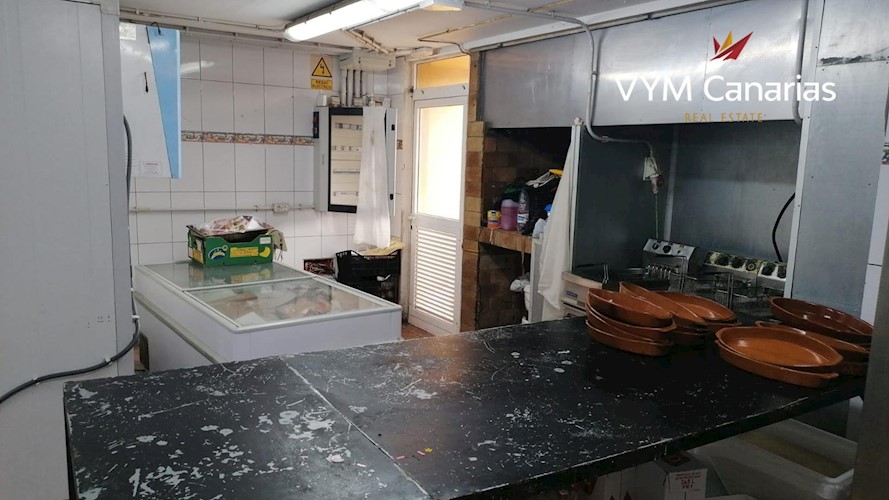 Commercial Property for sale in Buzanada