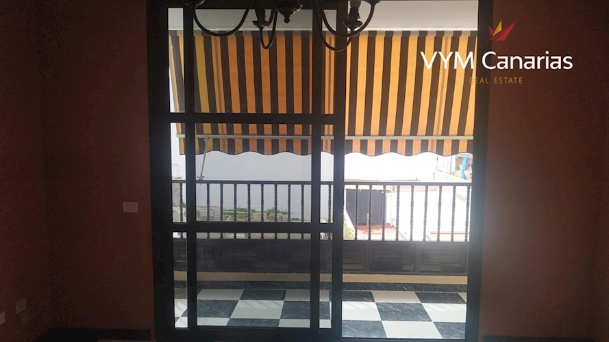 3 bed apartment for sale in Playa San Juan