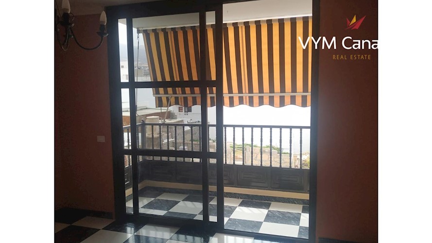 3 bed apartment for sale in Playa San Juan