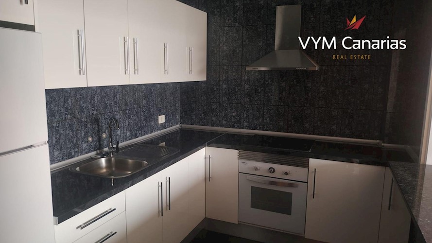 3 bed apartment for sale in Playa San Juan