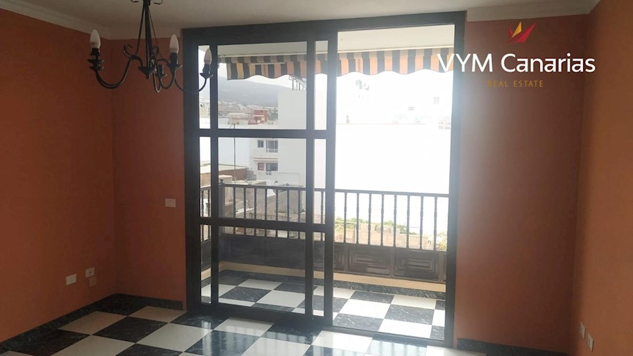 3 bed apartment for sale in Playa San Juan