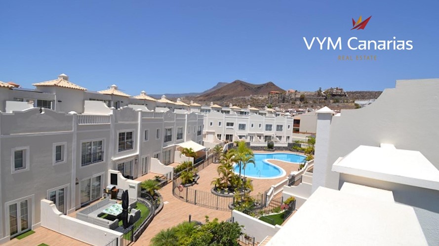Townhouse For sale in Los Cristianos, Tenerife