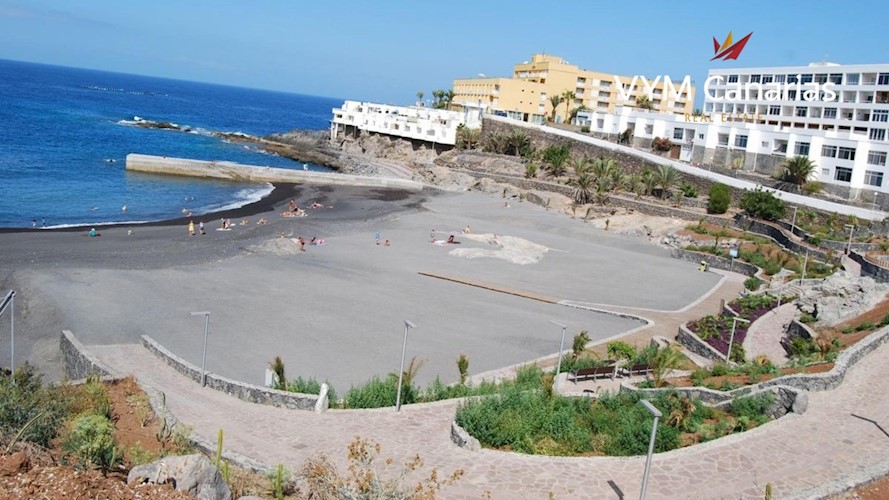 2 bed townhouse for sale in Callao Salvaje