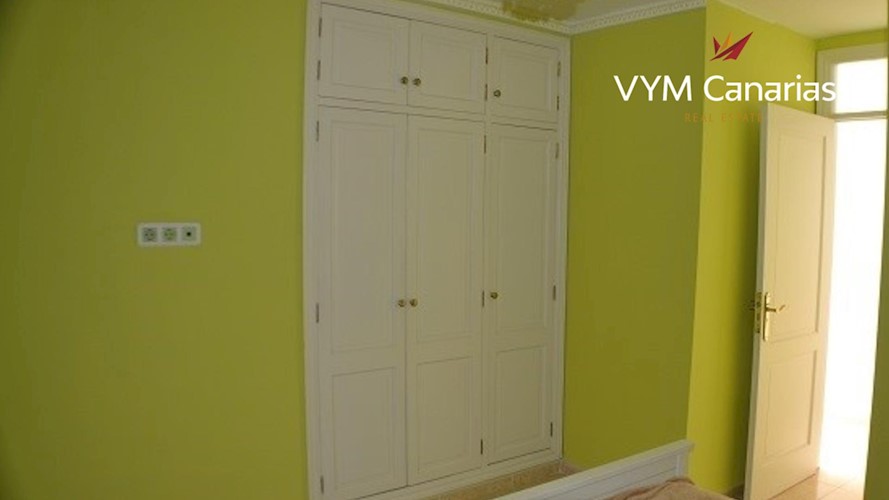 2 bed townhouse for sale in Callao Salvaje