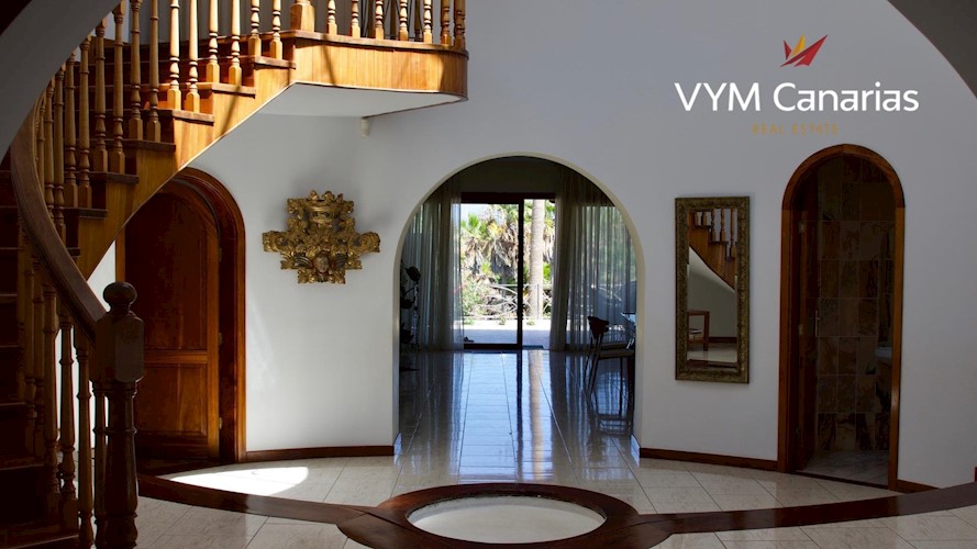 3 bed villa for sale in Golf del Sur