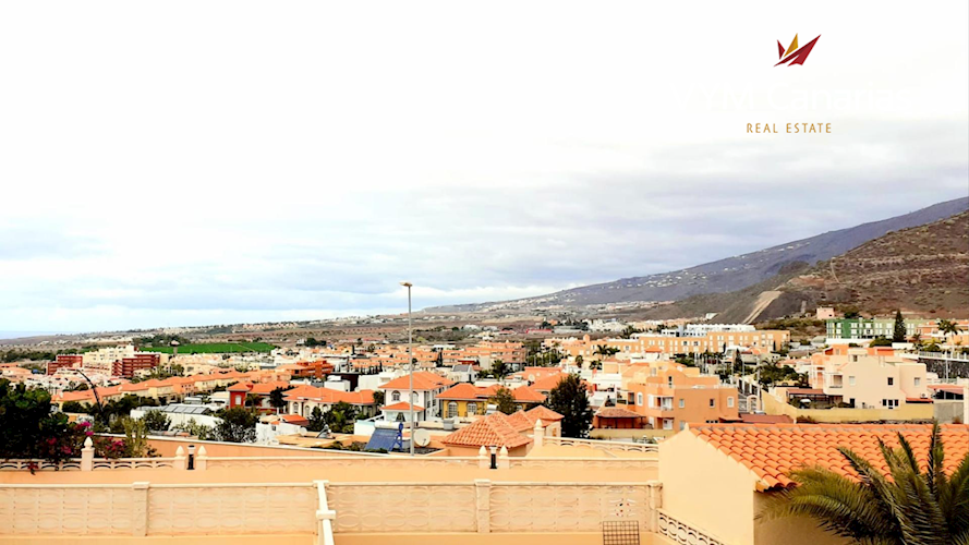 3 bed townhouse for sale in Roque del Conde