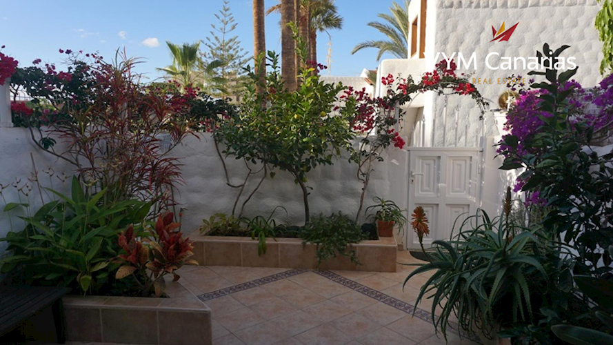 2 bed townhouse for sale in Las Americas