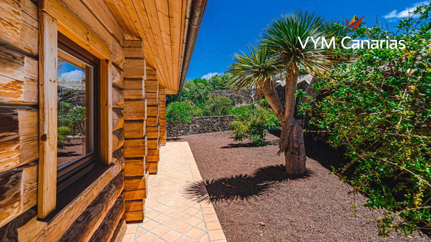 4 bed villa for sale in El Sauzal