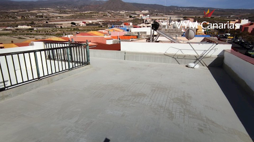 5 bed villa for sale in Piedra Hincada