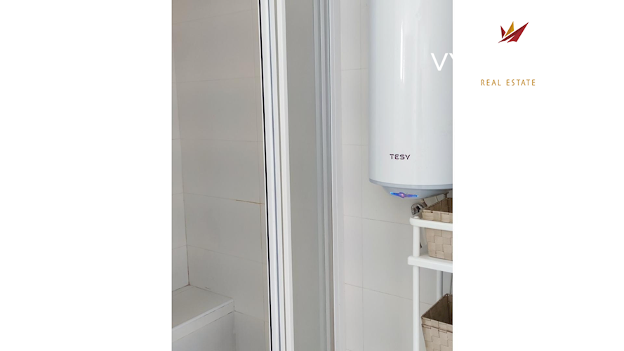 5 bed villa for sale in Piedra Hincada