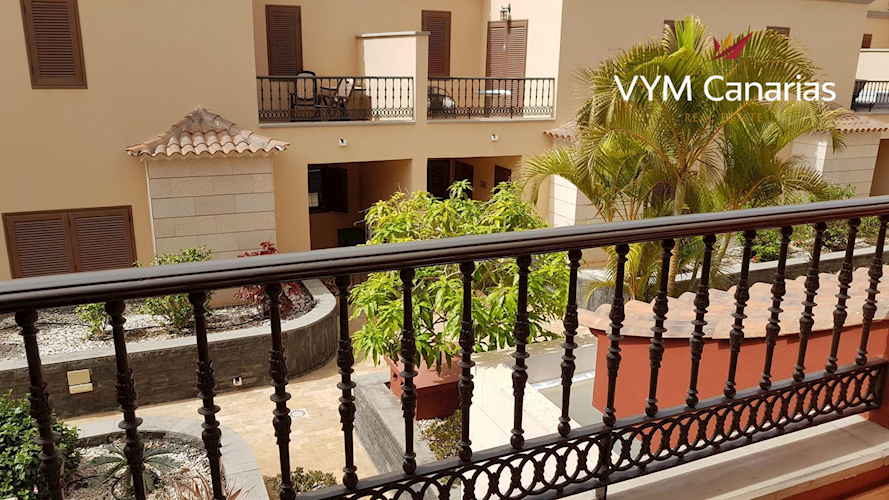 3 bed townhouse for sale in Balcon del Duque, El Duque