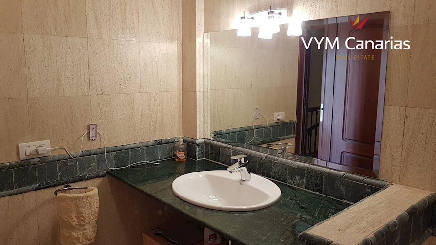 3 bed townhouse for sale in Balcon del Duque, El Duque