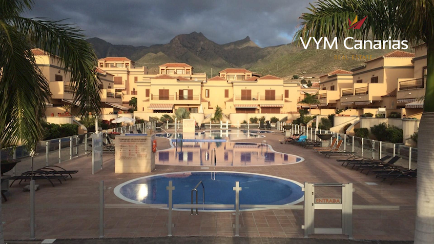 3 bed townhouse for sale in Balcon del Duque, El Duque