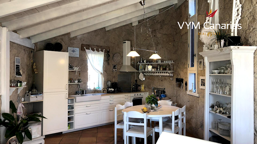 5 bed finca for sale in Playa Paraiso