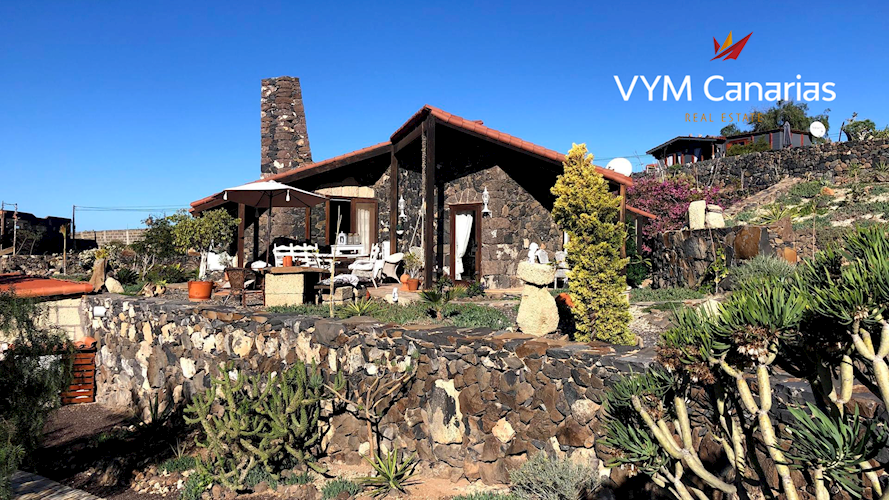 5 bed finca for sale in Playa Paraiso