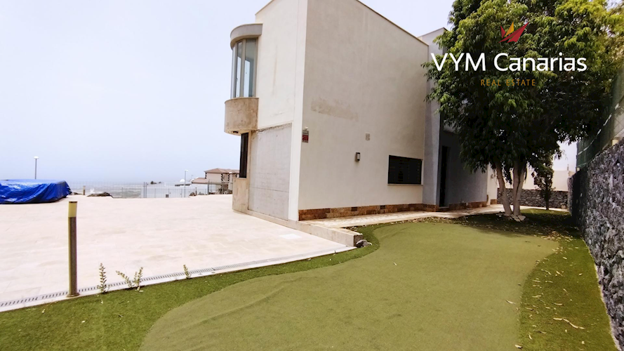 3 bed villa for sale in Santa Cruz de Tenerife