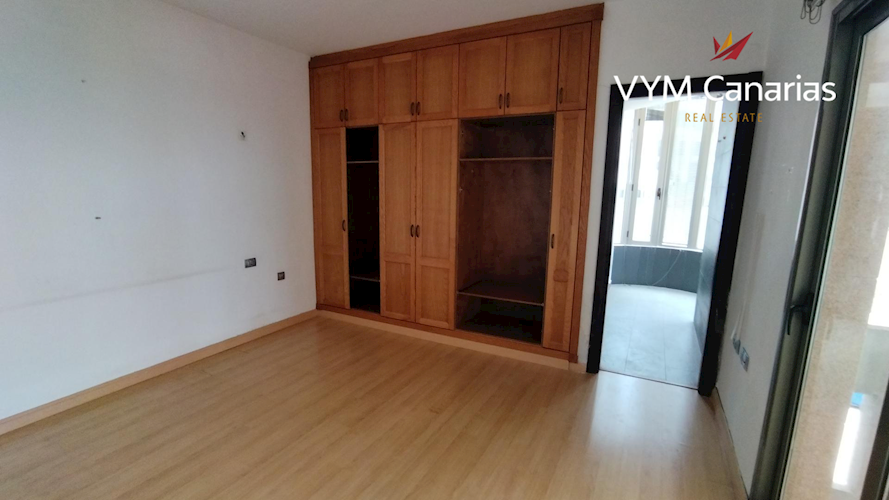 3 bed villa for sale in Santa Cruz de Tenerife