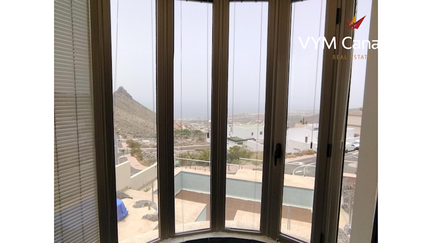 3 bed villa for sale in Santa Cruz de Tenerife