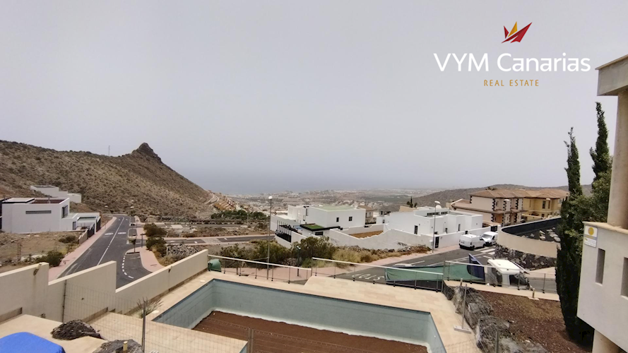 3 bed villa for sale in Santa Cruz de Tenerife