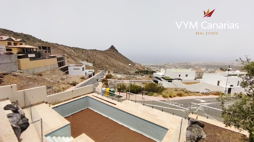 3 bed villa for sale in Santa Cruz de Tenerife