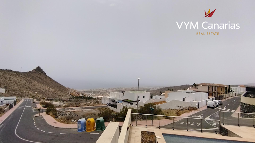 3 bed villa for sale in Santa Cruz de Tenerife